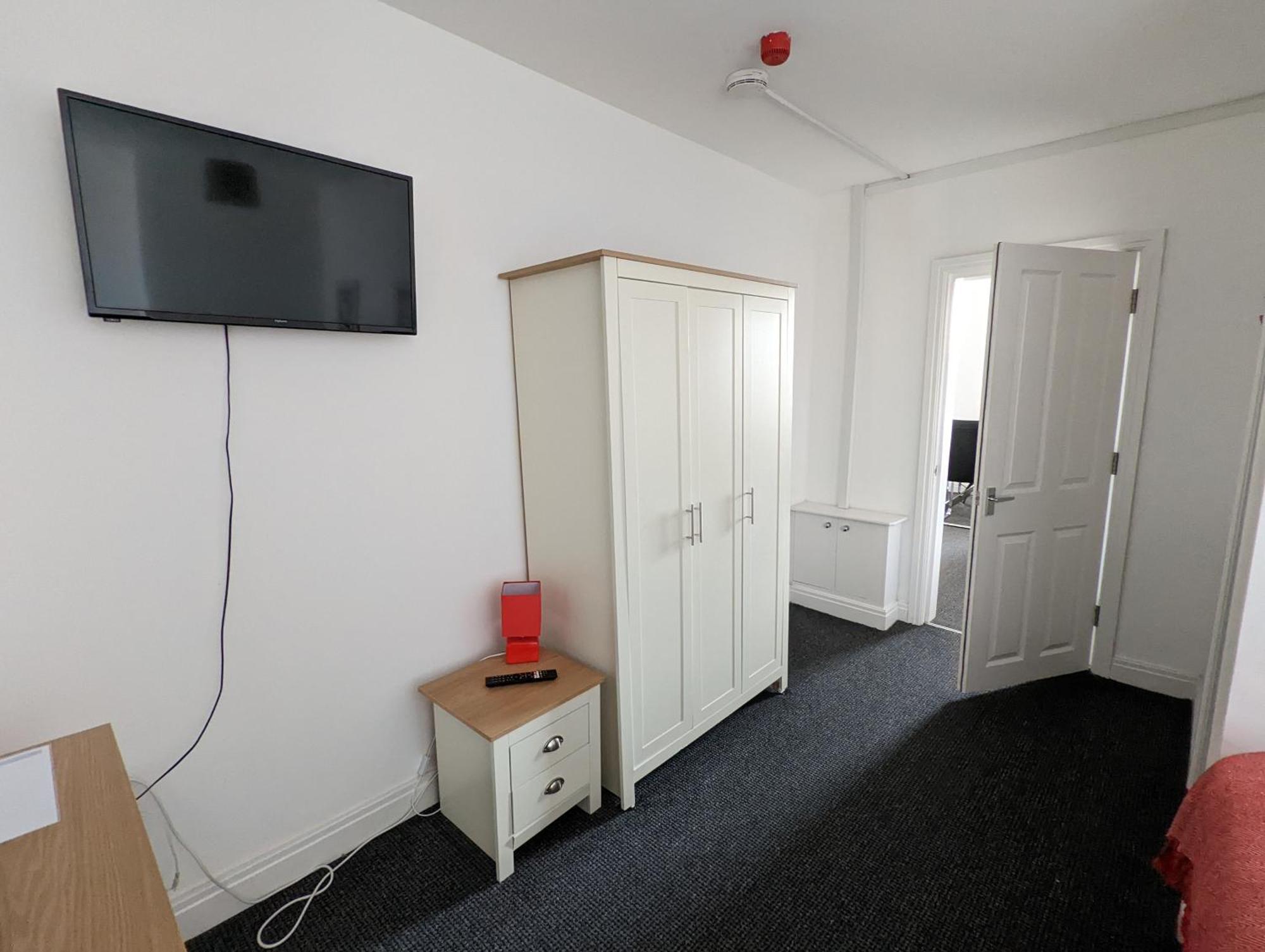 Coast Accommodation Station Road Apartments Blackpool Room photo